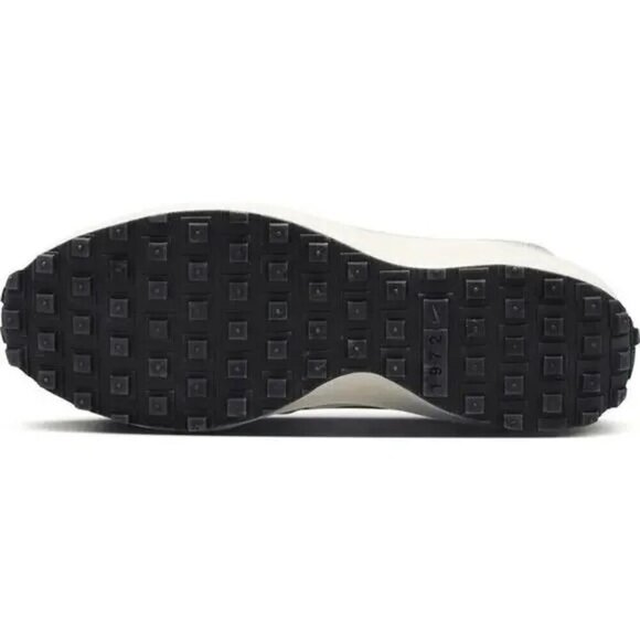 Nike Waffle Debut Women's Shoes White Vintage Green New in Box - Picture 5 of 13